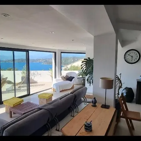 Apartament Loft De Standing 150 M2 Vue Mer,de 2 A 6 Pers A Mare E Sole D'argent Verghia