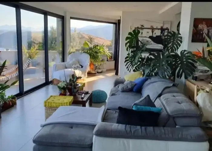 Apartment Loft De Standing 150 M2 Vue Mer,de 2 A 6 Pers A Mare E Sole D'argent Verghia